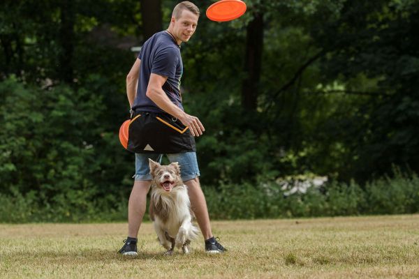 Trainingsrock für Hundehalter orange